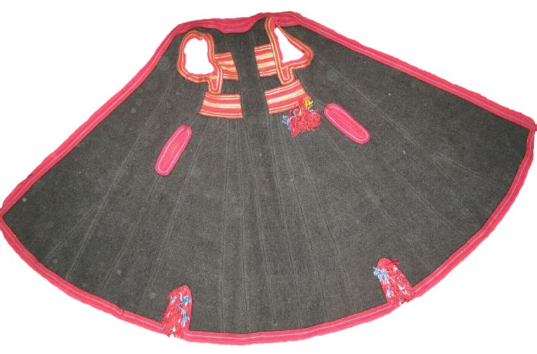 A black zubun or sigouni, as worn by Aromani woman of Epirus, northern Greece, and in the vicinity of Lake Prespa, Macedonia.