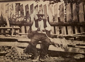 A villager from near Zaječar drawing out flax fibres (sukanje lana), 1930s